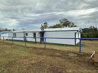 504 2nd St, Indianola, OK 74442