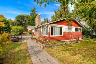 1521 Snyder Ave, Bremerton, WA 98312