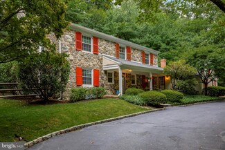 429 Morris Ave, Bryn Mawr, PA 19010