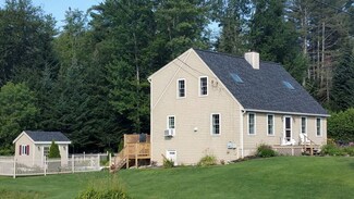 281 Oak Hill Ave, Littleton, NH 03561