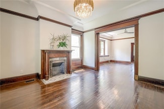 2524 Benton Blvd, Kansas City, MO 64127