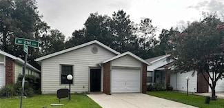 3932 NE 21st Ln, Ocala, FL 34470