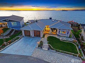 1053 Shorecrest Place, Camano Island, WA 98282
