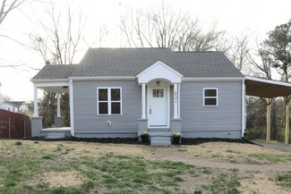 832 Richardson St, Clarksville, TN 37040