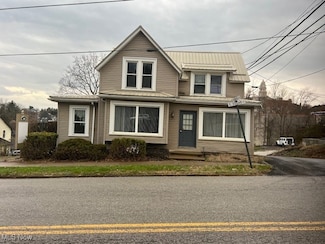 104 S Sugar St, Saint Clairsville, OH 43950
