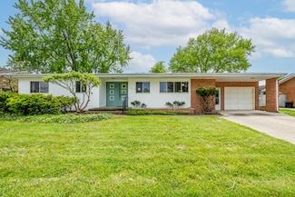 312 S Veronica Ct, Saint Joseph, MI 49085