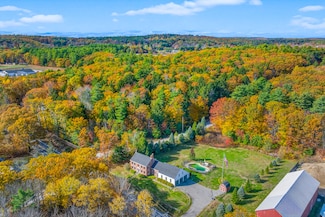 160 Memorial Hwy, North Yarmouth, ME 04097