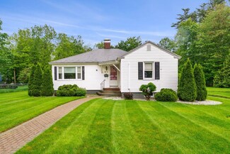 38 Plummer Rd, Bedford, NH 03110