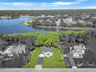 84 James Hawkins Rd, Moriches, NY 11955