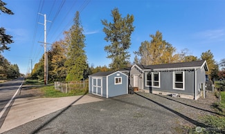 4230 Bay Rd, Blaine, WA 98230