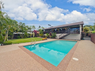 73-4346 Kakahiaka St, Kailua Kona, HI 96740