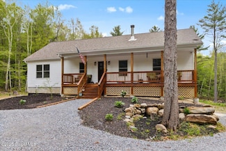 456 County Route 10, Corinth, NY 12822