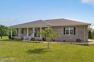 450 Low Gap Rd, Sparta, TN 38583