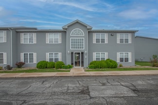8243 Lincoln Cir Unit B, Merrillville, IN 46410