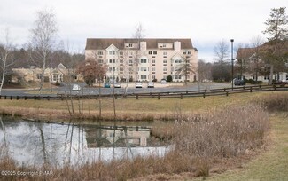 3 Village Cir Unit 304, Stroudsburg, PA 18360