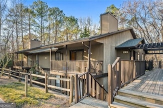 104 River Run Dr, Atlanta, GA 30350