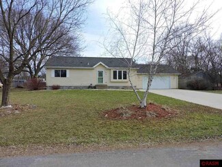720 Washington St S, Kasota, MN 56050