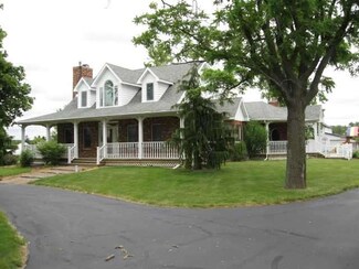 21850 Lemoyne Rd, Luckey, OH 43443