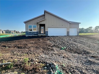 19535 Barstow Cir, Spring Hill, KS 66083