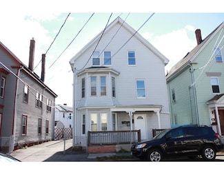 94 Warren St, Lynn, MA 01905