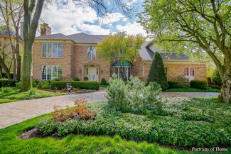 8921 Royal Dr, Burr Ridge, IL 60527