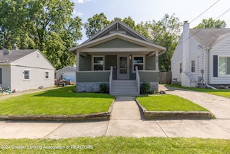 821 Cooper Ave, Lansing, MI 48910