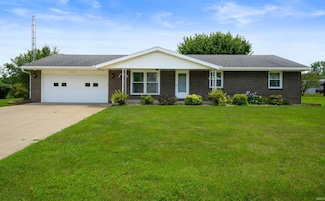 6507 E Piccadilly Rd, Muncie, IN 47303
