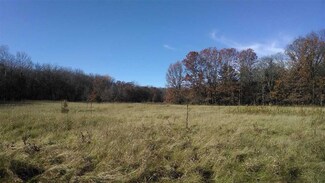 L27 Glacier Lake Dr, Oxford, WI 53952