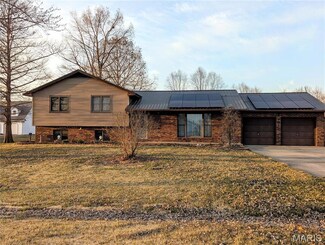 701 W Brookline St, Bunker Hill, IL 62014