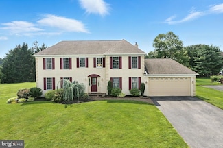 2 Homestead Ln, Hockessin, DE 19707