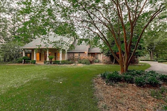 9611 Barringer Foreman Rd, Baton Rouge, LA 70809