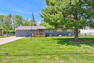 1824 Lois Ln, Goshen, OH 45122