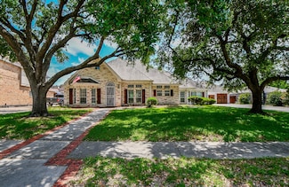 263 Wood Loop St, Houston, TX 77015