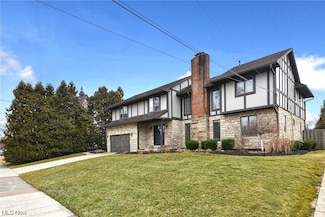 20643 Avalon Dr, Rocky River, OH 44116