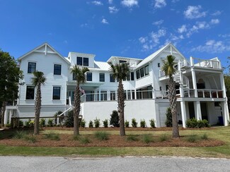 125 Charleston Blvd, Isle of Palms, SC 29451
