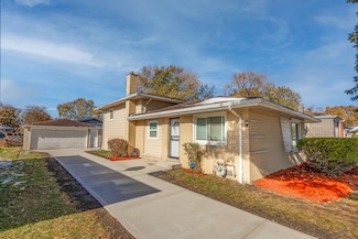 15324 Dobson Ave, South Holland, IL 60473