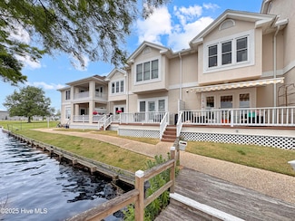 103 Continental Dr Unit 5, Elizabeth City, NC 27909