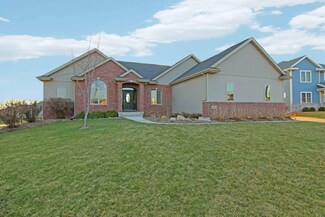 6685 Wolf Hollow Rd, Windsor, WI 53598