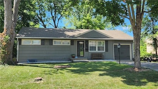 203 W Sunrise Dr, Belton, MO 64012