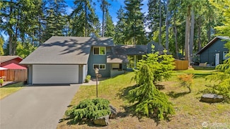 6812 Topaz Dr SW, Lakewood, WA 98498