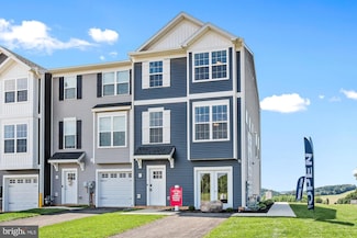 370 Avon Dr Unit 280, Red Lion, PA 17356