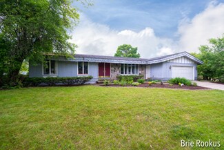 3925 Chamberlain Ave SE, Grand Rapids, MI 49508