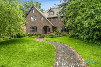 1821 Potomac Dr, Toledo, OH 43607
