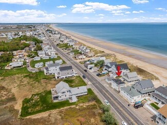 336 N End Blvd Unit A, Salisbury, MA 01952