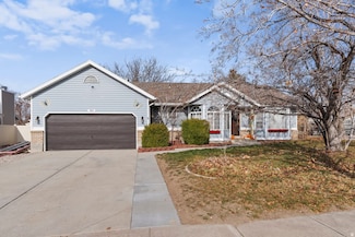989 Sandcrest Dr, Sandy, UT 84094
