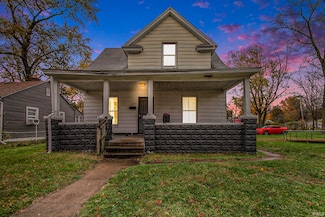 1105 Queen St, South Bend, IN 46616