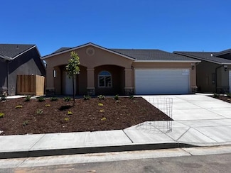 1216 E Orange St, Avenal, CA 93204