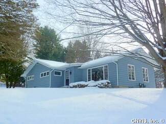 525 E Hamilton Ave, Sherrill, NY 13461