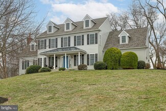 702 Hampton Green Way, Lincoln University, PA 19352