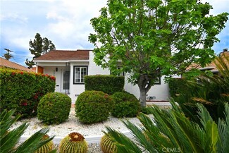 6508 Blewett Ave, Van Nuys, CA 91406